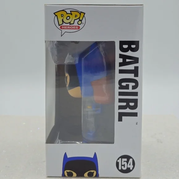 Funko POP! Batman The Animated Series Batgirl #154 Vinyl Figure - Picture 3 of 7